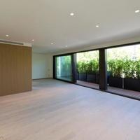 Flat in the city center in Spain, Catalunya, Barcelona, 115 sq.m.