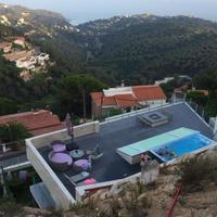 Villa in Spain, Catalunya, Girona, 250 sq.m.