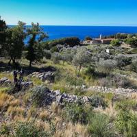 Земельный участок на второй линии моря/озера, в пригороде в Черногории, Будва, Пржно