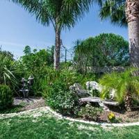 Вилла на второй линии моря/озера, в пригороде в Португалии, Албуфейра, 372 кв.м.