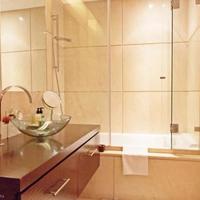 Penthouse at the first line of the sea / lake, in the suburbs in Portugal, Lisbon