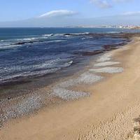 Penthouse at the first line of the sea / lake, in the suburbs in Portugal, Lisbon