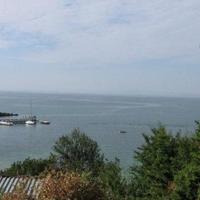 Земельный участок на второй линии моря/озера, в пригороде в Болгарии, Бургасская область, Елените