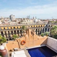 Отель (гостиница) в центре города в Испании, Каталония, Барселона