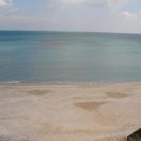 Земельный участок на первой линии моря/озера, в пригороде в Болгарии, Добричская область