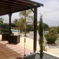 Дом на Кипре, Пафос, Никосия, 340 кв.м.