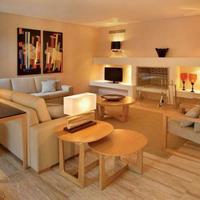 Вилла на второй линии моря/озера, в пригороде в Португалии, Албуфейра, 306 кв.м.