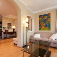 House in Spain, Catalunya, Barcelona, 370 sq.m.