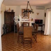 Вилла на второй линии моря/озера, в пригороде в Португалии, Албуфейра, 640 кв.м.