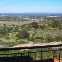 Вилла на второй линии моря/озера, в пригороде в Португалии, Албуфейра, 338 кв.м.