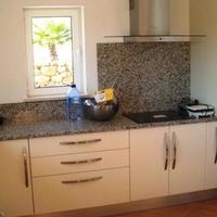 Вилла на второй линии моря/озера, в пригороде в Португалии, Албуфейра, 338 кв.м.