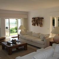 Вилла на второй линии моря/озера, в пригороде в Португалии, Албуфейра, 231 кв.м.