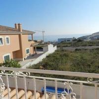 Вилла на второй линии моря/озера, в пригороде в Португалии, Албуфейра, 330 кв.м.