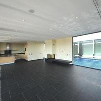 Вилла на второй линии моря/озера, в пригороде в Португалии, Албуфейра, 474 кв.м.