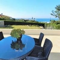 Вилла на второй линии моря/озера, в пригороде в Португалии, Албуфейра, 341 кв.м.