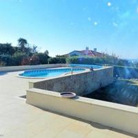 Вилла на второй линии моря/озера, в пригороде в Португалии, Албуфейра, 341 кв.м.