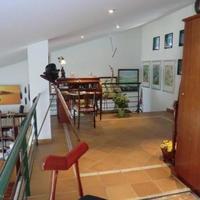 Дом на первой линии моря/озера в Испании, Каталония, Жирона, 413 кв.м.