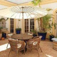 Villa at the second line of the sea / lake, in the suburbs in Portugal, Albufeira, 594 sq.m.