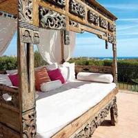 Villa at the second line of the sea / lake, in the suburbs in Portugal, Albufeira, 594 sq.m.