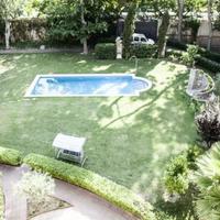 House in Spain, Catalunya, Barcelona, 1144 sq.m.