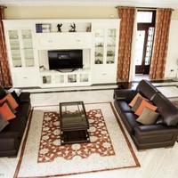 House in Spain, Catalunya, Barcelona, 1144 sq.m.