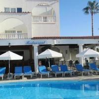 Отель (гостиница) на Кипре, Ларнака