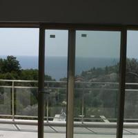 Вилла на второй линии моря/озера, в пригороде в Черногории, Будва, Пржно, 250 кв.м.