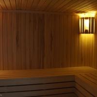 Вилла на первой линии моря/озера, в пригороде в Черногории, Котор, 326 кв.м.