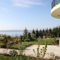 House at the first line of the sea / lake, in the suburbs in Bulgaria, Varna region, Elenite, 1096 sq.m.