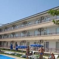 Hotel at the first line of the sea / lake, in the suburbs in Bulgaria, Varna region, Elenite, 7500 sq.m.