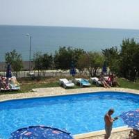 Hotel at the first line of the sea / lake, in the suburbs in Bulgaria, Varna region, Elenite, 7500 sq.m.