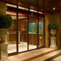 Hotel at the first line of the sea / lake, in the suburbs in Bulgaria, Burgas Province, Elenite, 485 sq.m.