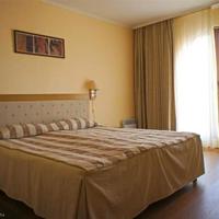 Hotel at the second line of the sea / lake, in the suburbs in Bulgaria, Burgas Province, Elenite, 9429 sq.m.