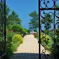 Hotel at the second line of the sea / lake, in the suburbs in Bulgaria, Burgas Province, Elenite, 9429 sq.m.