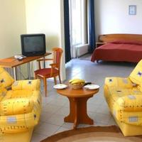 Hotel at the first line of the sea / lake, in the suburbs in Bulgaria, Burgas Province, Elenite