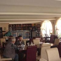 Hotel at the first line of the sea / lake, in the suburbs in Bulgaria, Dobrich region, 4000 sq.m.