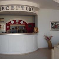 Hotel at the first line of the sea / lake, in the suburbs in Bulgaria, Dobrich region, 4000 sq.m.