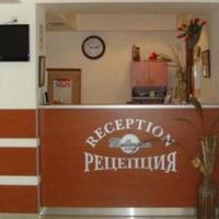 Отель (гостиница) на первой линии моря/озера, в пригороде в Болгарии, Бургасская область, Елените, 883 кв.м.