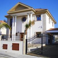 House in Republic of Cyprus, Lemesou, 492 sq.m.