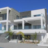 House in Republic of Cyprus, Lemesou, 410 sq.m.