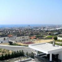 House in Republic of Cyprus, Lemesou, 410 sq.m.