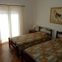 Вилла на второй линии моря/озера, в пригороде в Португалии, Албуфейра, 337 кв.м.