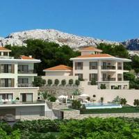 Villa at the second line of the sea / lake, in the suburbs in Montenegro, Budva, Przno, 600 sq.m.