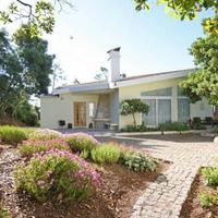 House at the second line of the sea / lake, in the suburbs in Portugal, Albufeira, 327 sq.m.