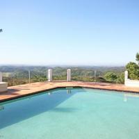 House at the second line of the sea / lake, in the suburbs in Portugal, Albufeira, 327 sq.m.