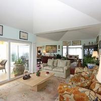 House at the second line of the sea / lake, in the suburbs in Portugal, Albufeira, 327 sq.m.