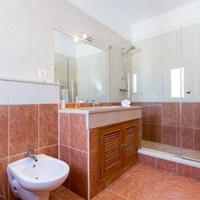 Villa at the second line of the sea / lake, in the suburbs in Portugal, Albufeira, 350 sq.m.