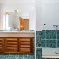 Villa at the second line of the sea / lake, in the suburbs in Portugal, Albufeira, 350 sq.m.