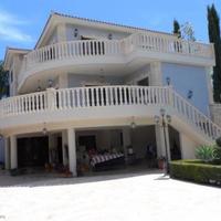 House in Republic of Cyprus, Lemesou, 460 sq.m.