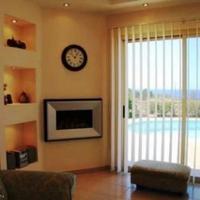 House in Republic of Cyprus, Eparchia Pafou, Nicosia, 245 sq.m.